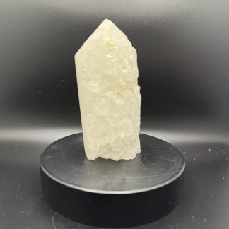 Quartz’s cluster point