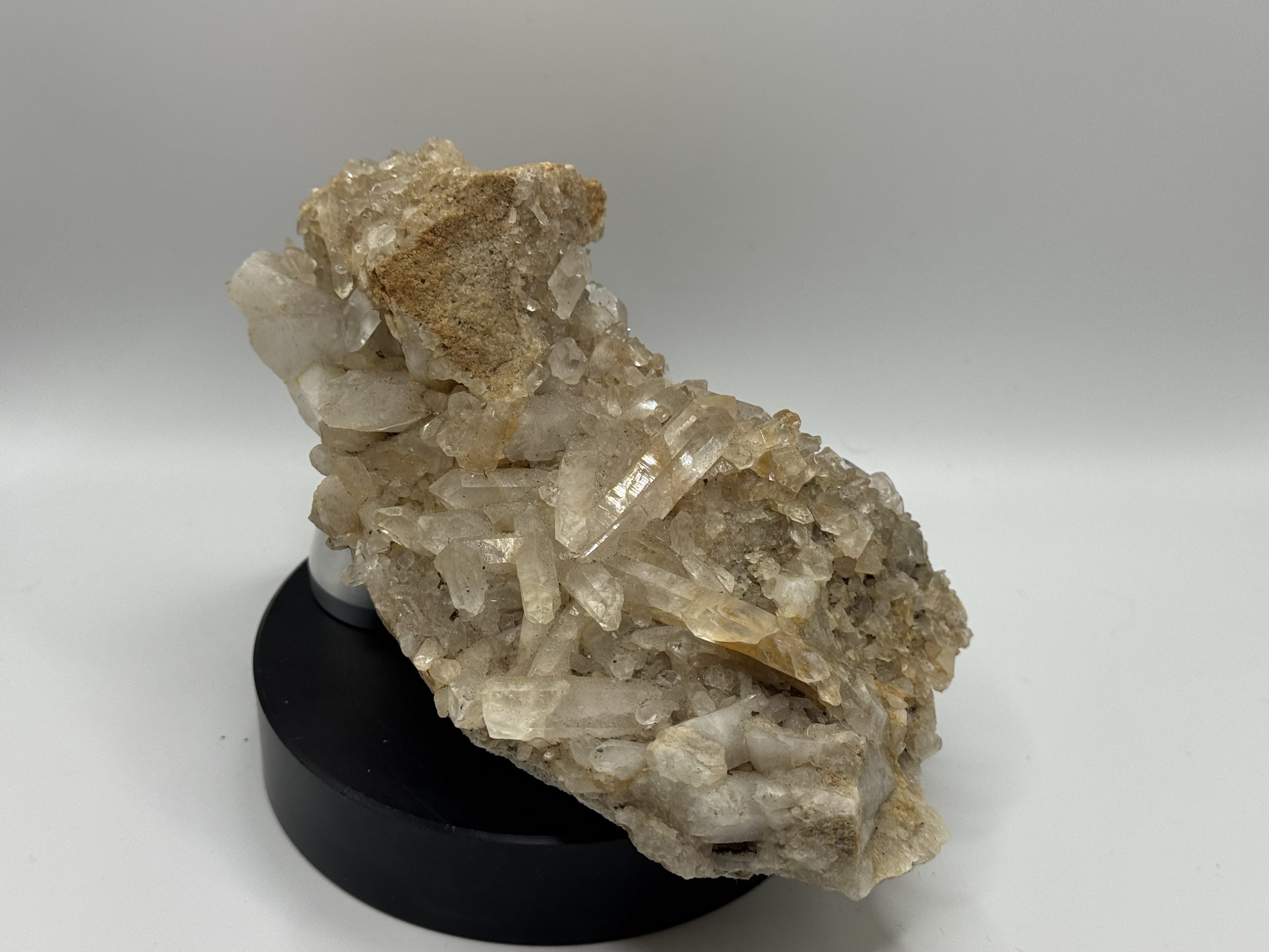 Clear quartz plate