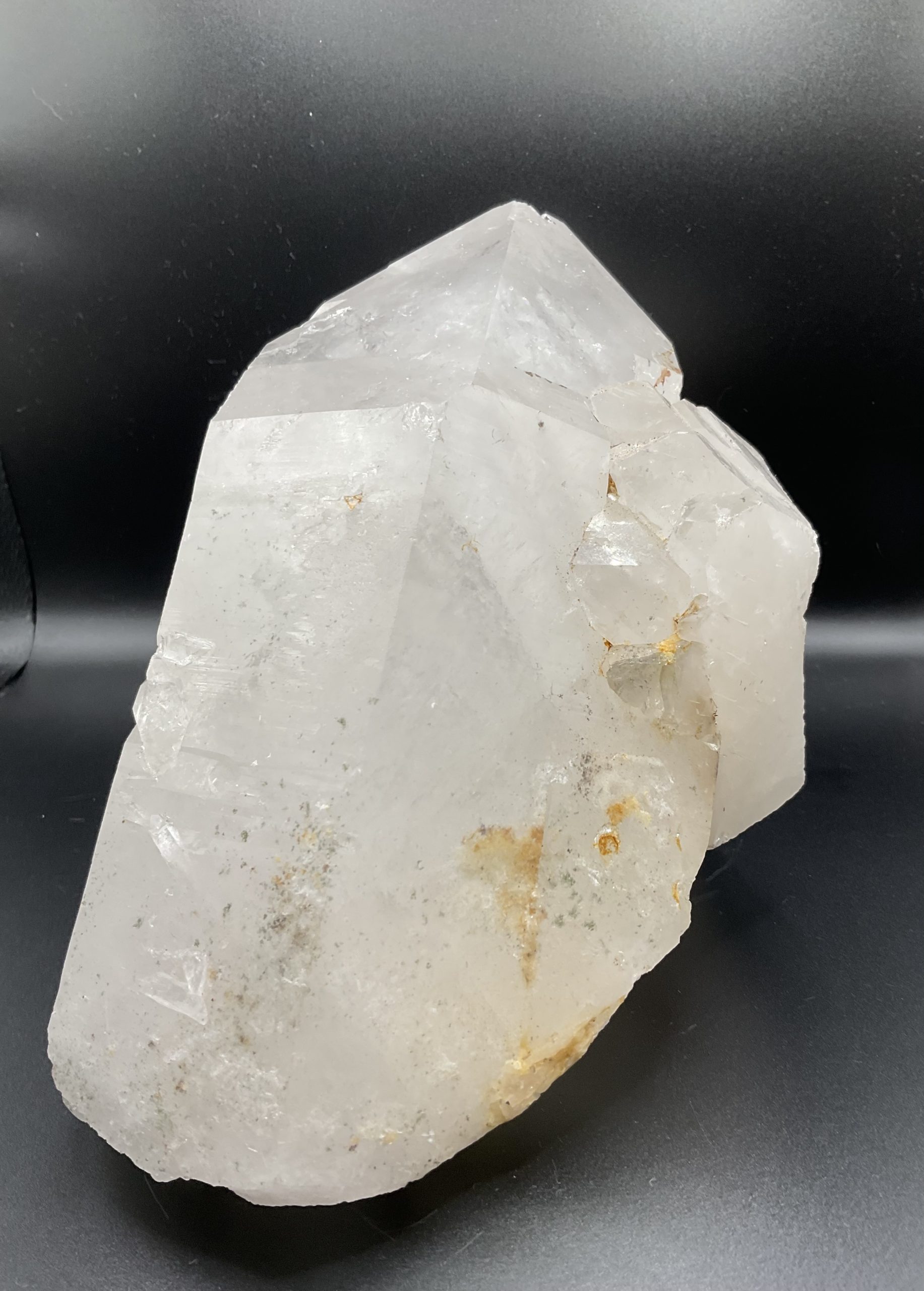 Brazilian large clear quartz point - Image 4