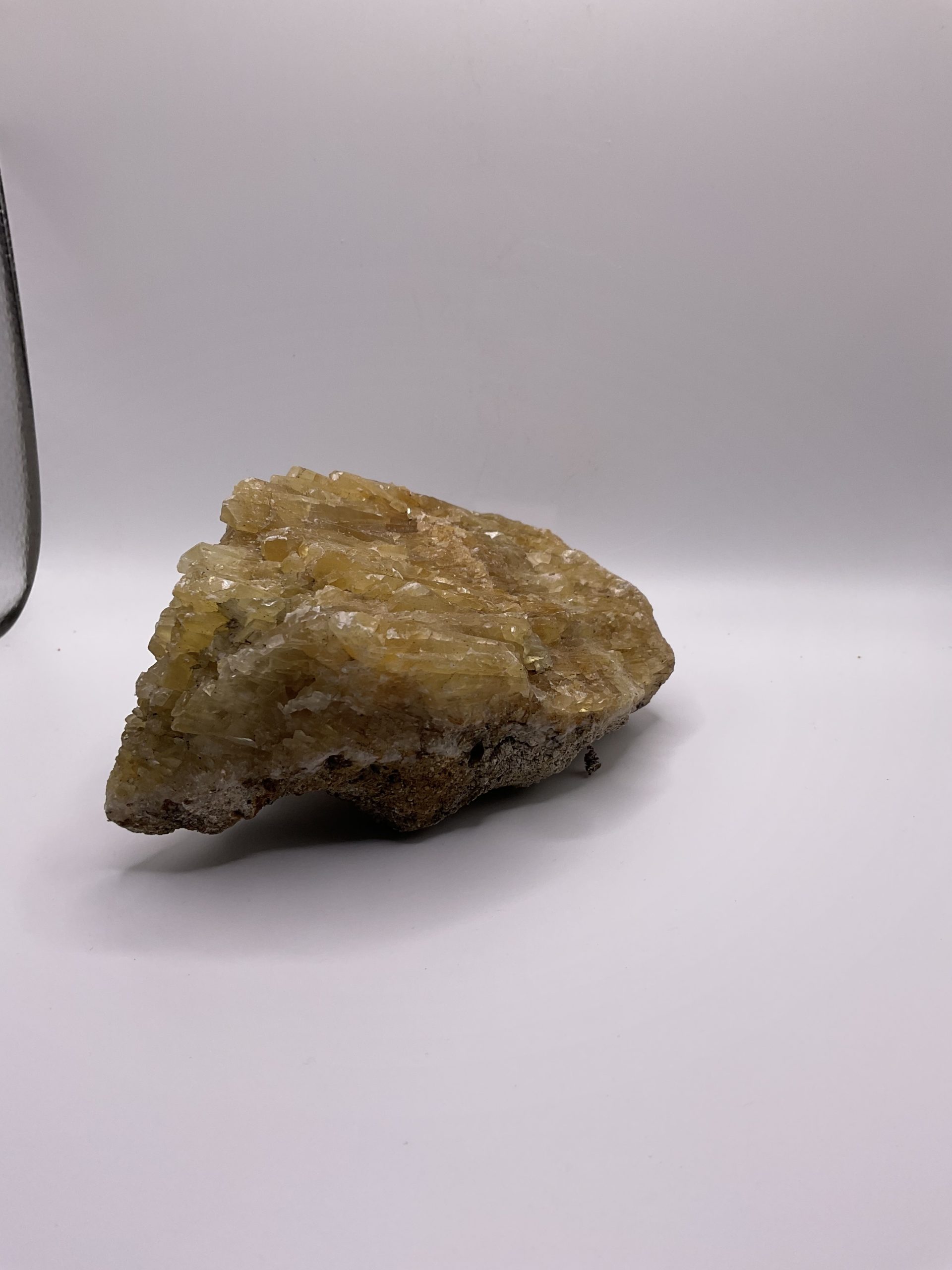 Raw amber yellow calcite - Image 4